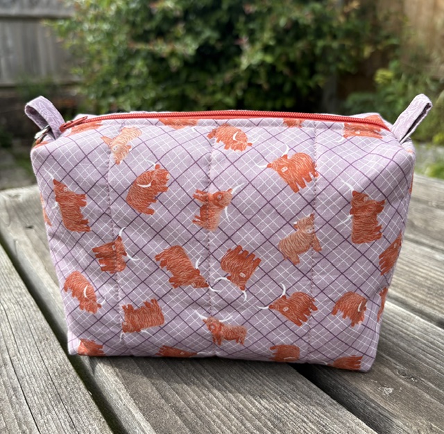 Boxy Pouch Simple Pic